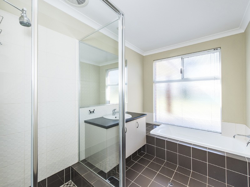 1 Fairbairn Road, Serpentine WA 6125