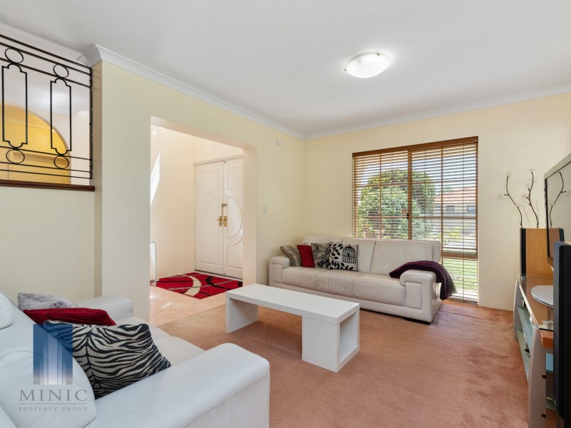 23 Davidia Lake Drive, Canning Vale WA 6155