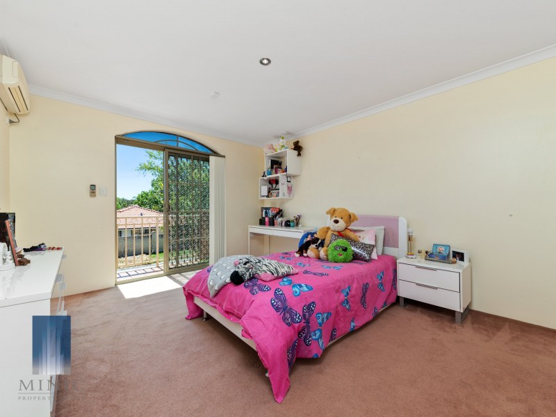 23 Davidia Lake Drive, Canning Vale WA 6155