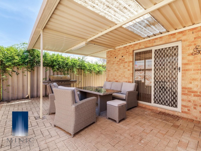 23 Davidia Lake Drive, Canning Vale WA 6155
