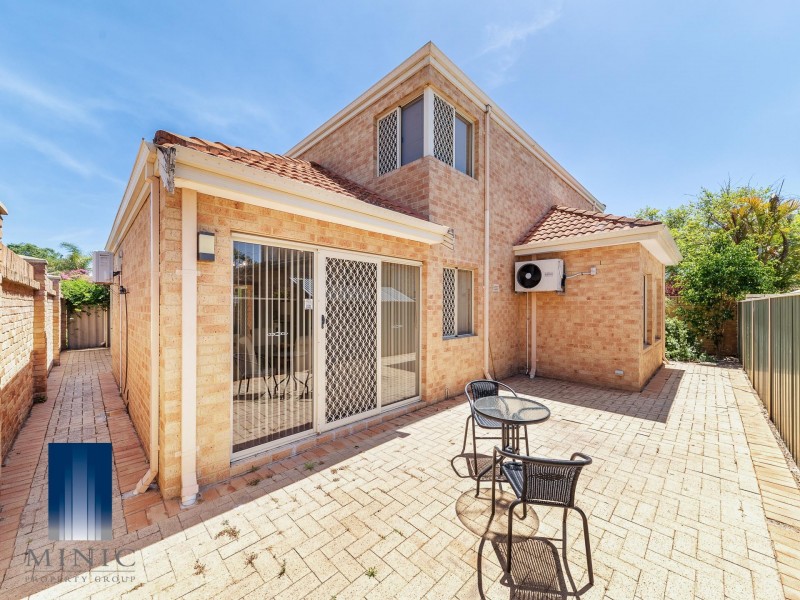 23 Davidia Lake Drive, Canning Vale WA 6155