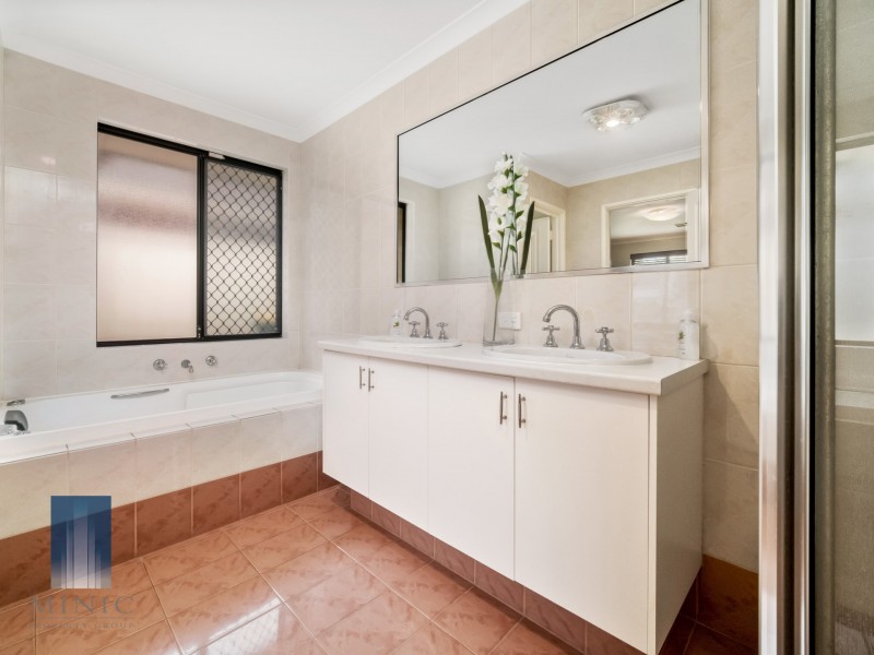 92 Fauntleroy Avenue, Ascot WA 6104