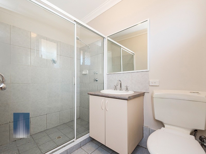 2/28-30 Stockman Way, Cannington WA 6107