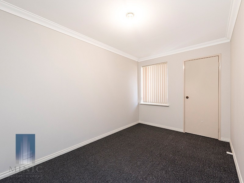 2/28-30 Stockman Way, Cannington WA 6107
