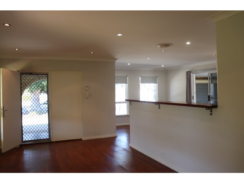 31 Vahland Avenue, Riverton WA 6148