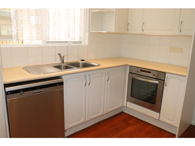 31 Vahland Avenue, Riverton WA 6148