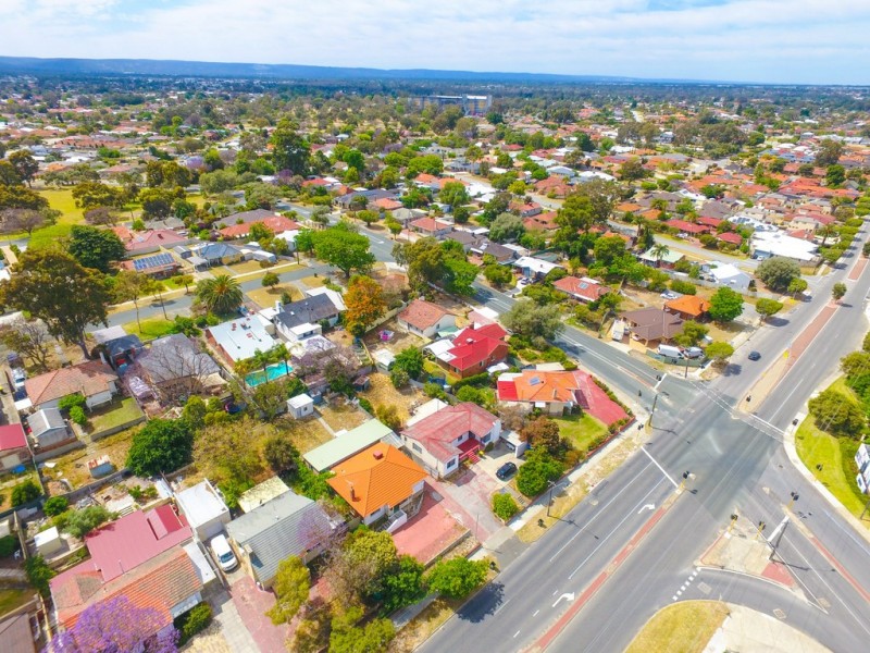 128 Hill View Terrace, St James WA 6102