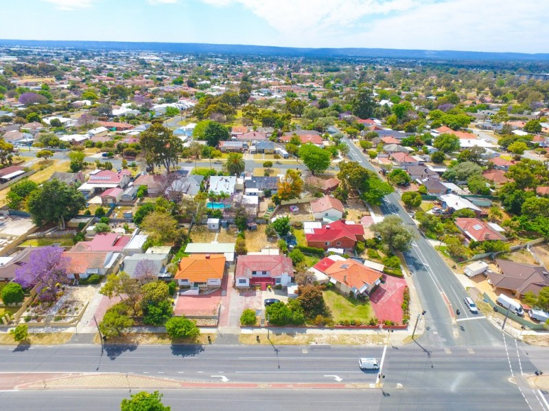 128 Hill View Terrace, St James WA 6102