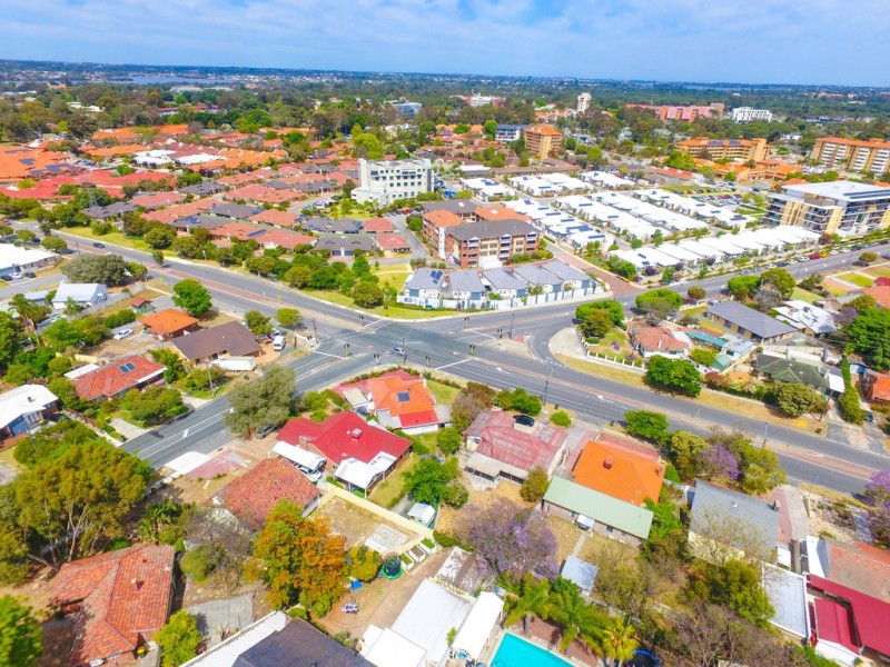 128 Hill View Terrace, St James WA 6102