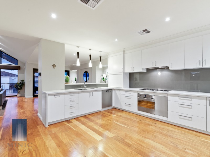 23 Riley Road, Kardinya WA 6163