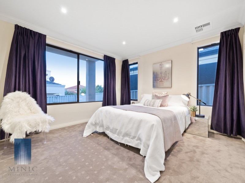 23 Riley Road, Kardinya WA 6163