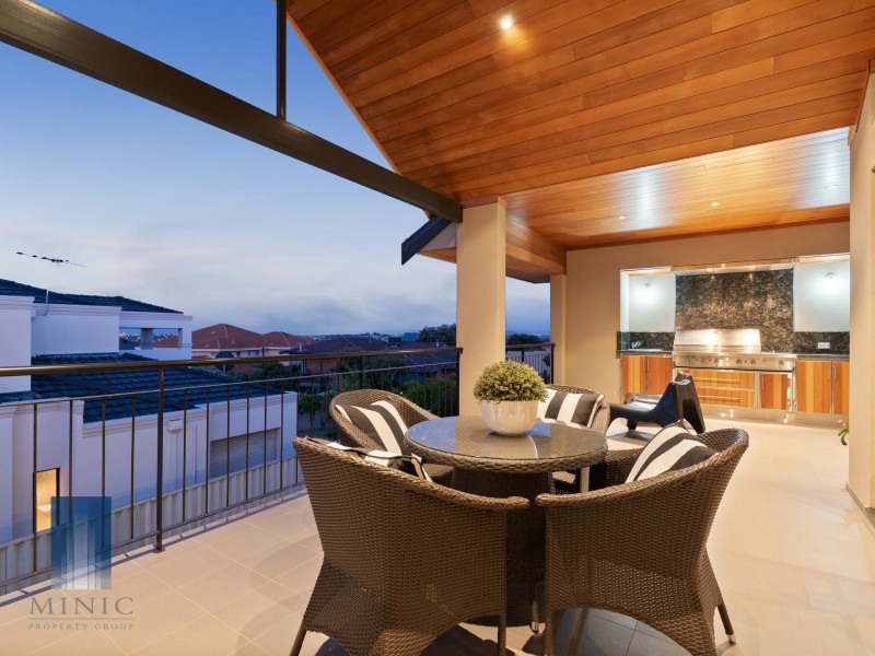 23 Riley Road, Kardinya WA 6163