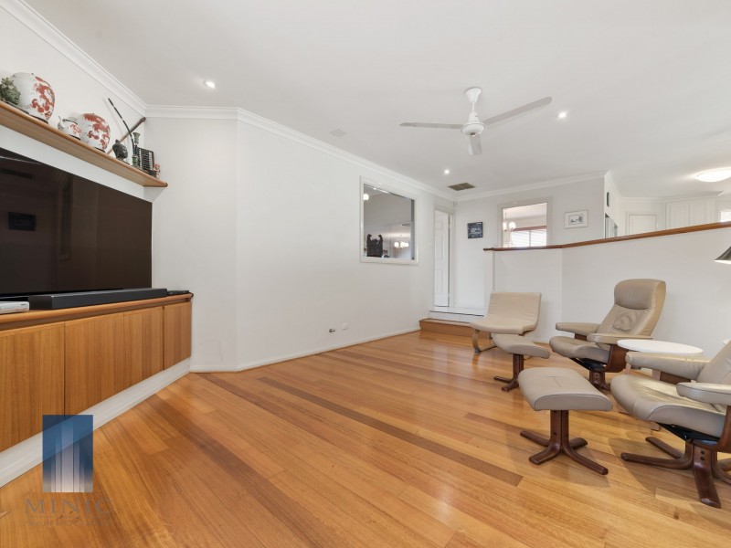 6 Westall Terrace, Leeming WA 6149
