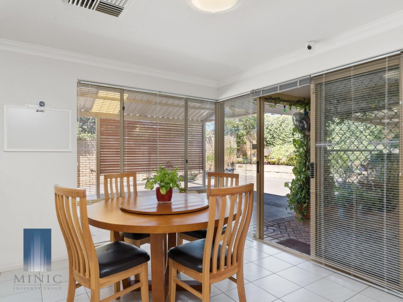 6 Westall Terrace, Leeming WA 6149