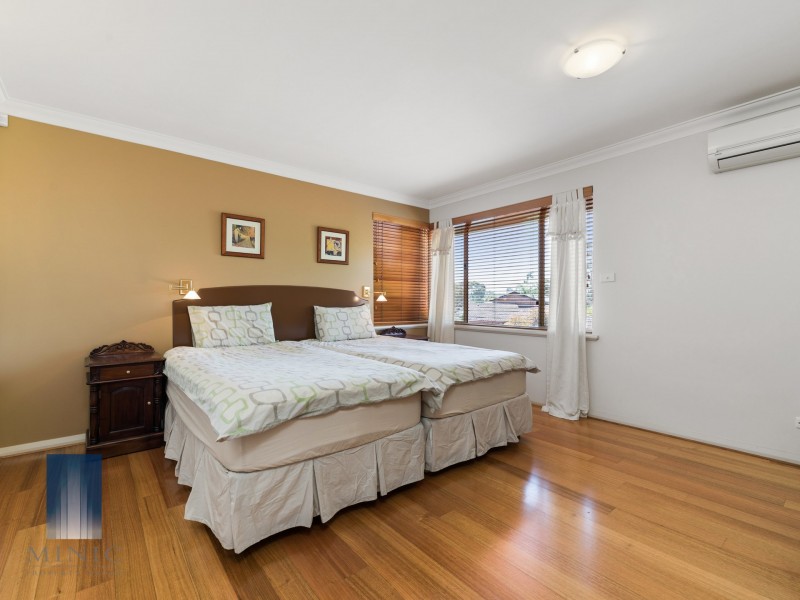6 Westall Terrace, Leeming WA 6149