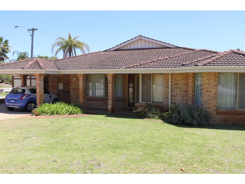 16 Meadowbrook Drive, Parkwood WA 6147