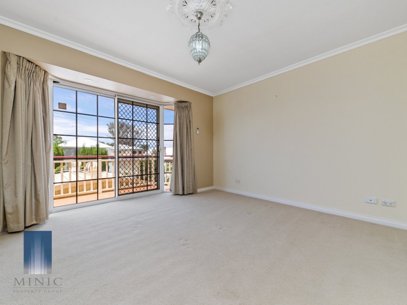 3/455 Riverton Drive East, Riverton WA 6148