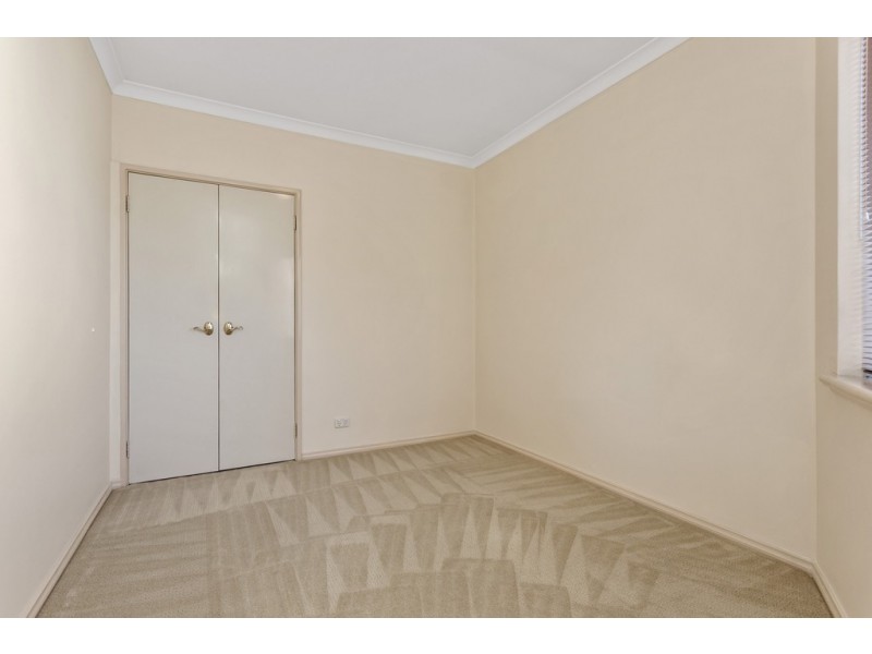 1/162 Melville Parade, Como WA 6152