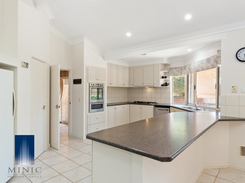 27 Eucalyptus Boulevard, Canning Vale WA 6155