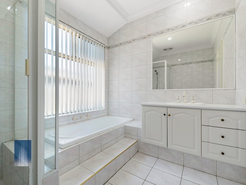 27 Eucalyptus Boulevard, Canning Vale WA 6155