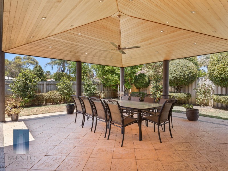 27 Eucalyptus Boulevard, Canning Vale WA 6155