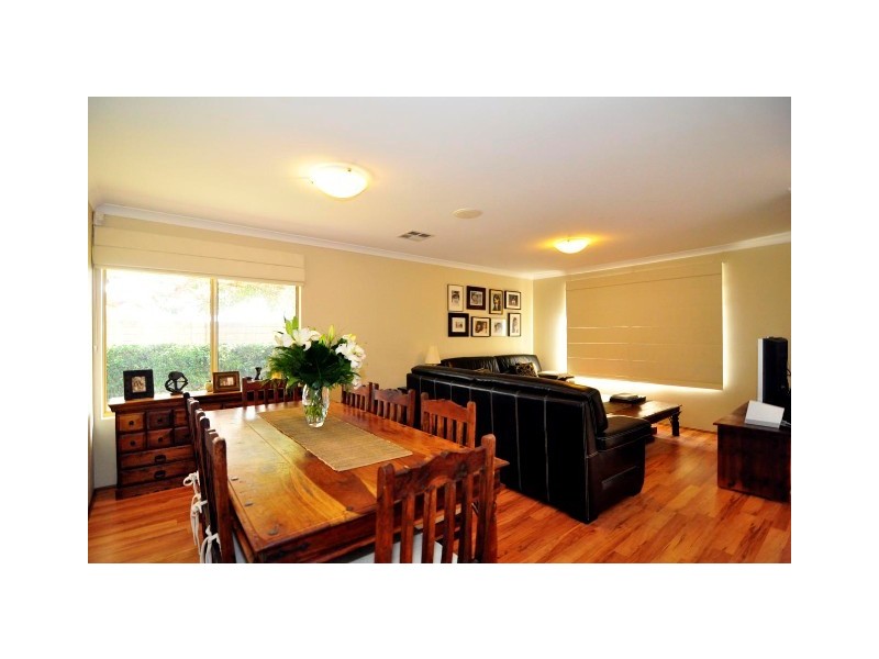 1A Karoonda Road, Booragoon WA 6154