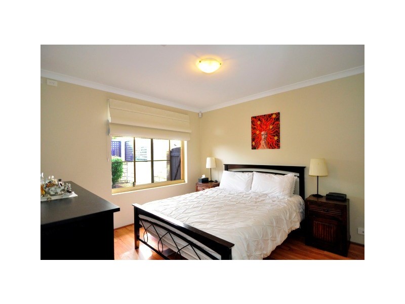1A Karoonda Road, Booragoon WA 6154