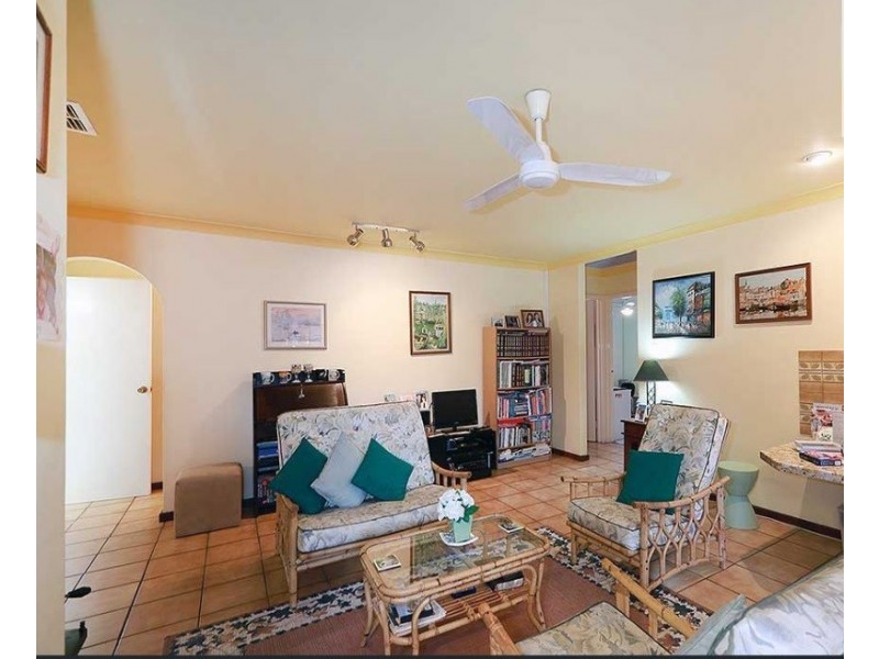 19 Bebington Court, Wilson WA 6107