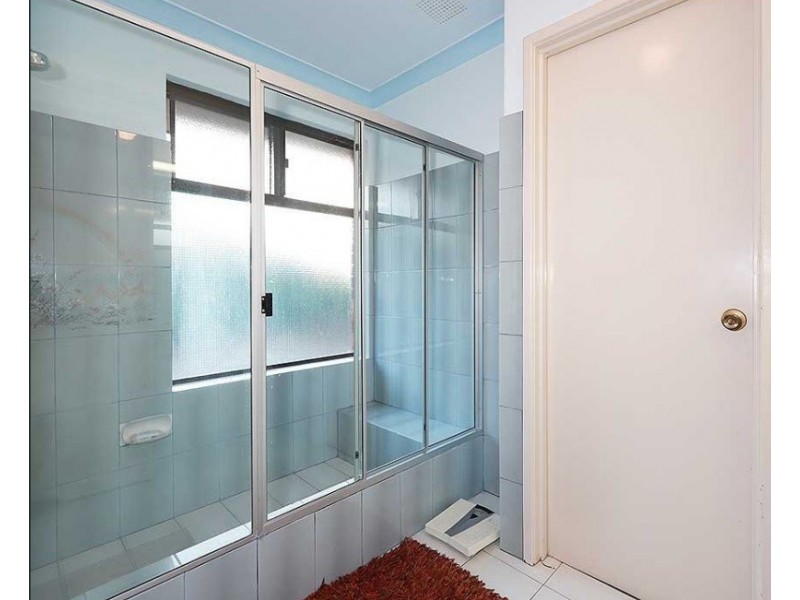 19 Bebington Court, Wilson WA 6107