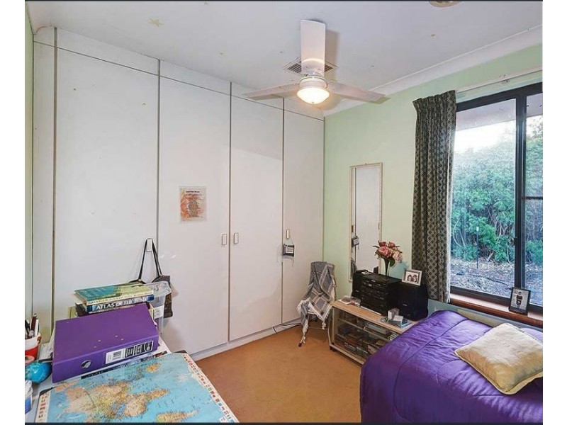 19 Bebington Court, Wilson WA 6107