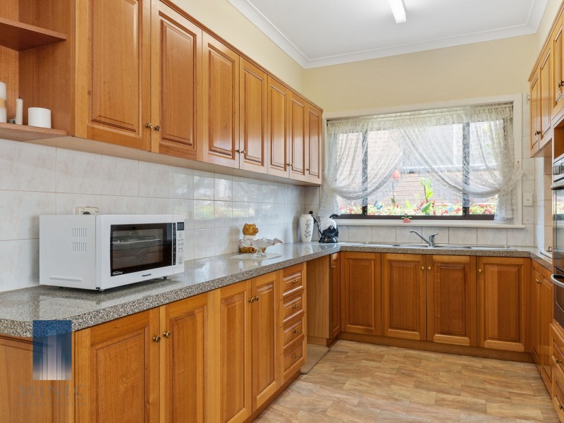 16 Hamilton Road, Hamilton Hill WA 6163