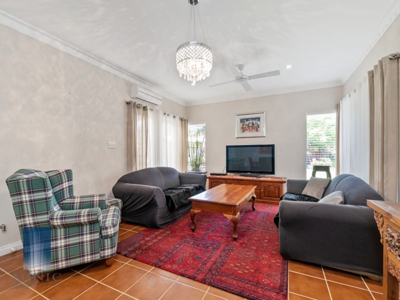 19 Canning River Gardens, Wilson WA 6107