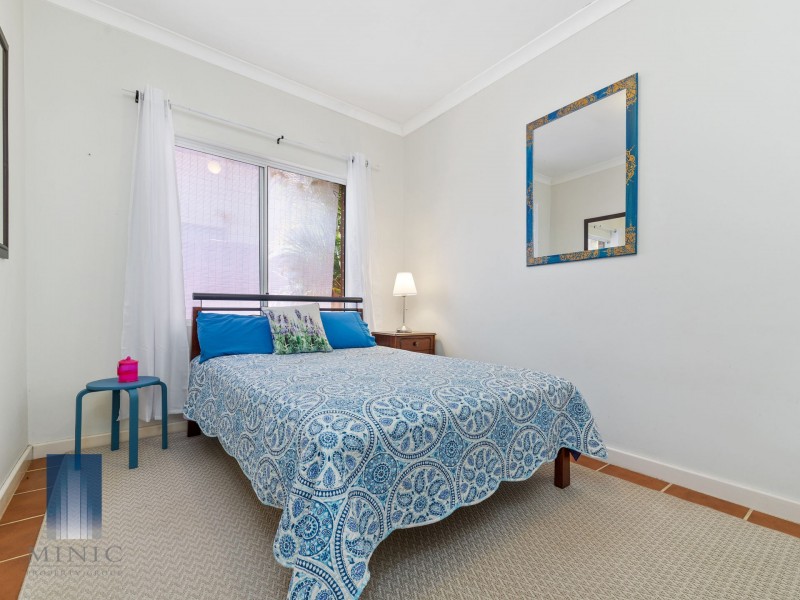 19 Canning River Gardens, Wilson WA 6107