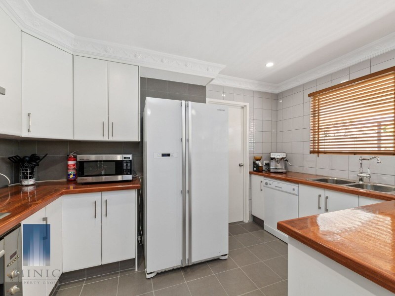 6 Pigeon Court, Langford WA 6147