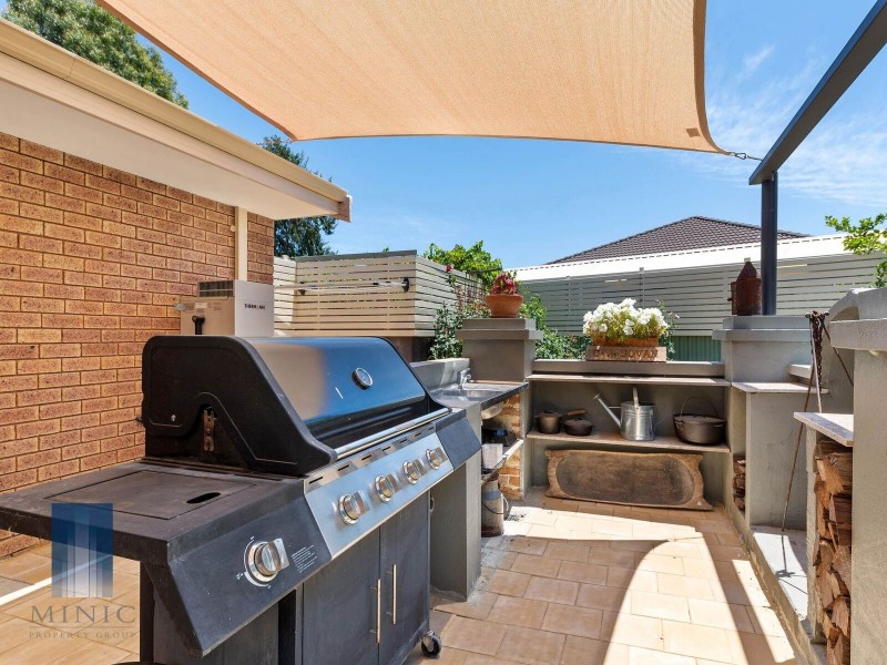 6 Pigeon Court, Langford WA 6147