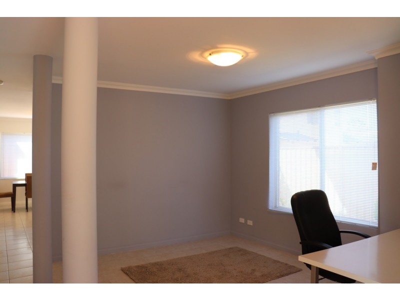 74D BEATTY AVENUE, East Victoria Park WA 6101