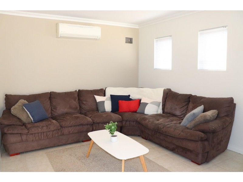 74D BEATTY AVENUE, East Victoria Park WA 6101