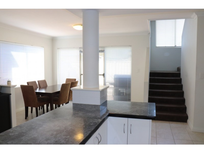 74D BEATTY AVENUE, East Victoria Park WA 6101