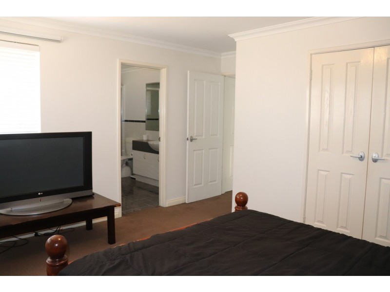 74D BEATTY AVENUE, East Victoria Park WA 6101