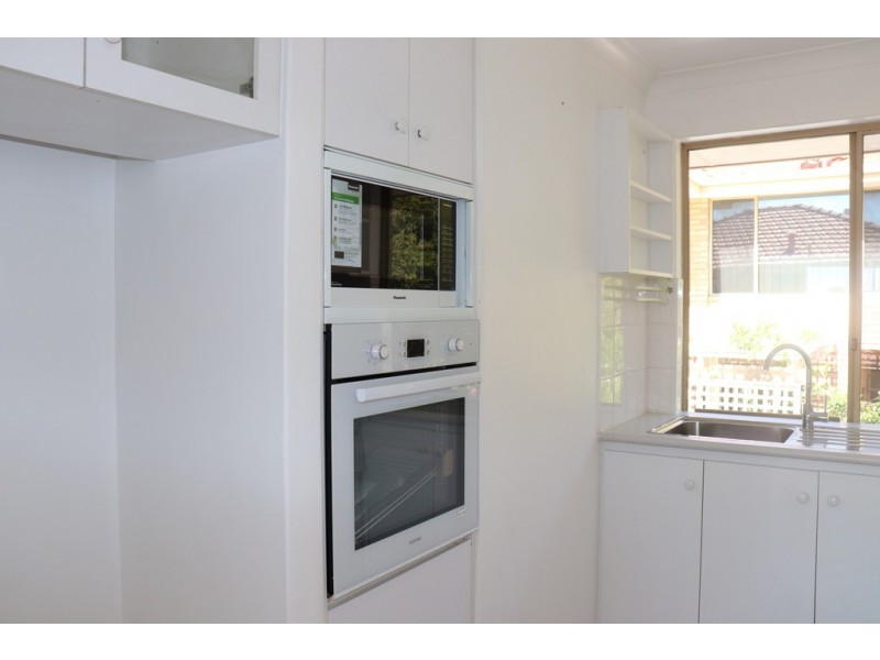 3/206 Melville Parade, Como WA 6152