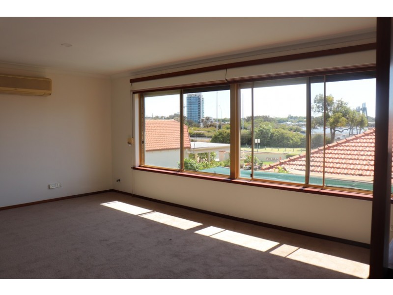 3/206 Melville Parade, Como WA 6152