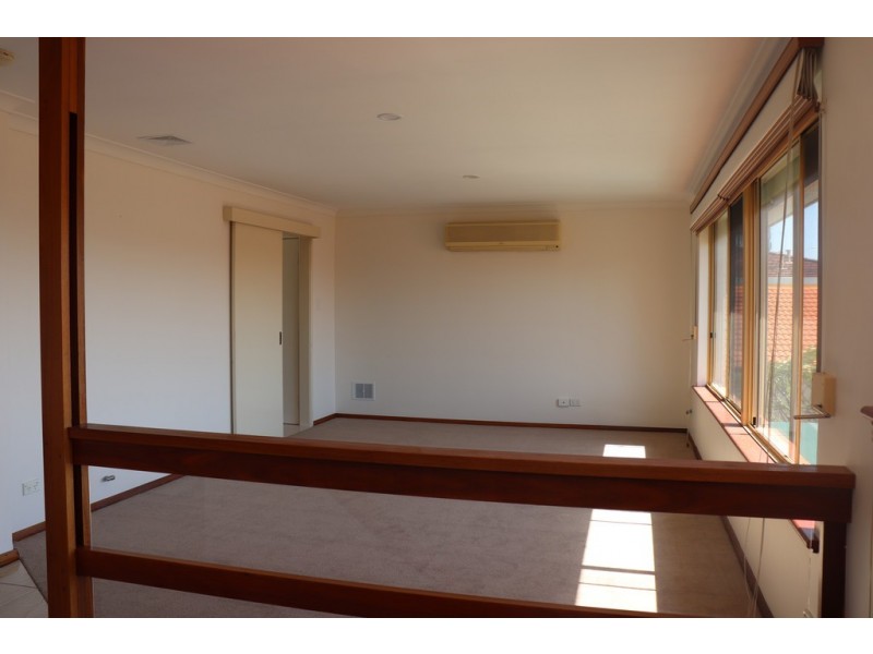 3/206 Melville Parade, Como WA 6152