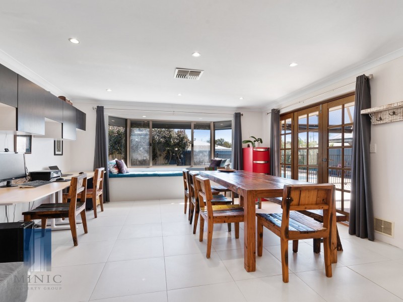 71 Bindoon Loop, Huntingdale WA 6110