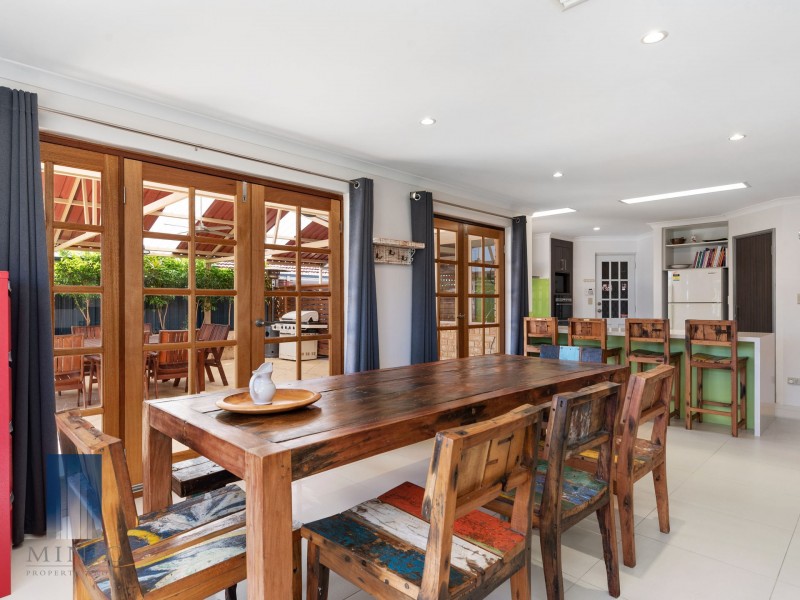 71 Bindoon Loop, Huntingdale WA 6110