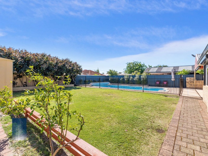 71 Bindoon Loop, Huntingdale WA 6110
