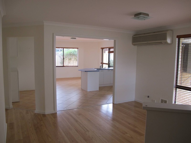 1B Hopkinson Way, Wilson WA 6107