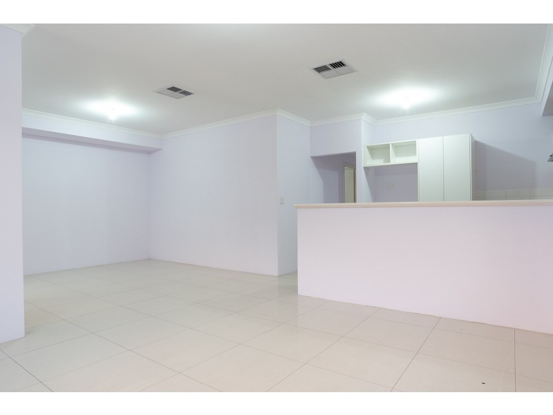 43 Derisleigh Street, Cannington WA 6107