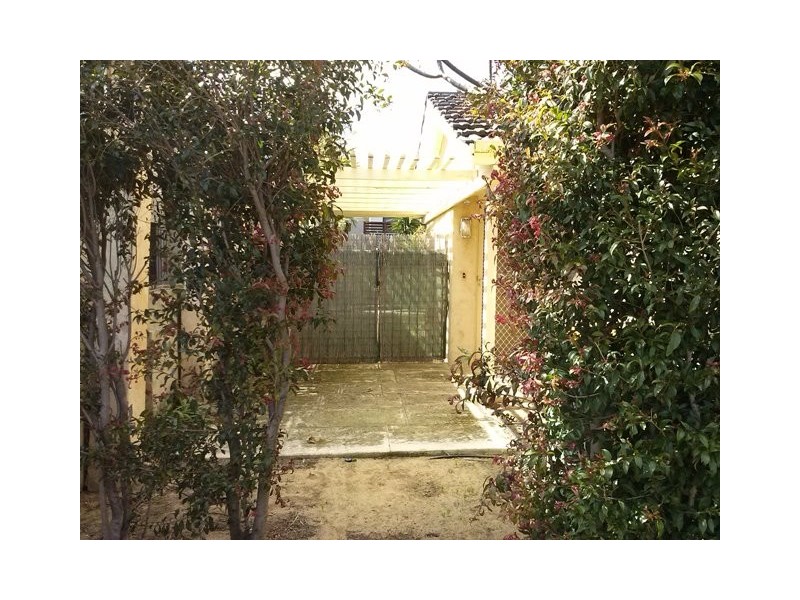 18 Canning Parade, Como WA 6152