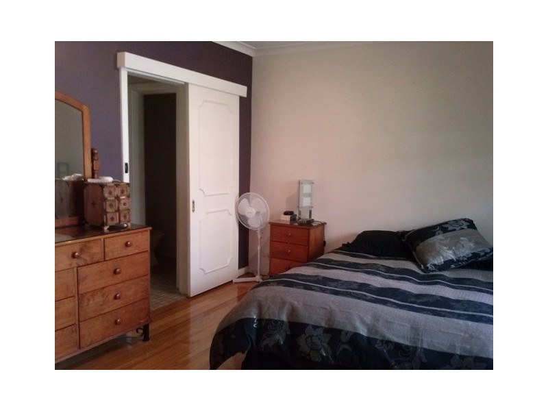 18 Canning Parade, Como WA 6152