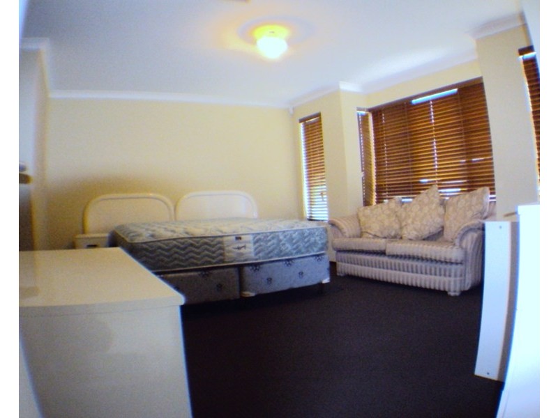 305 Tapper Road, Atwell WA 6164